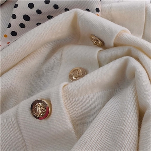 新款精致小衫时尚长袖v领开衫，女装针织衫/毛衣，米田羊绒