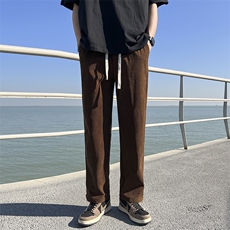 咖啡色