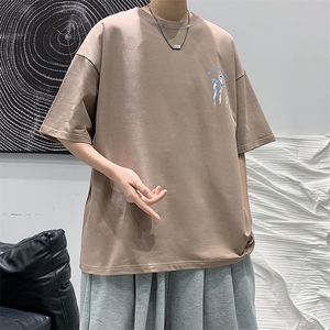 2025夏季 原创设计印花港风休闲宽松T恤 B266-DX02-P30图片