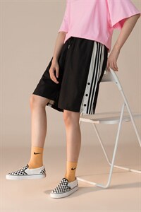 K3036/P20夏季休闲裤男中性风排扣短裤男女大码五分裤中裤衩短裤图片