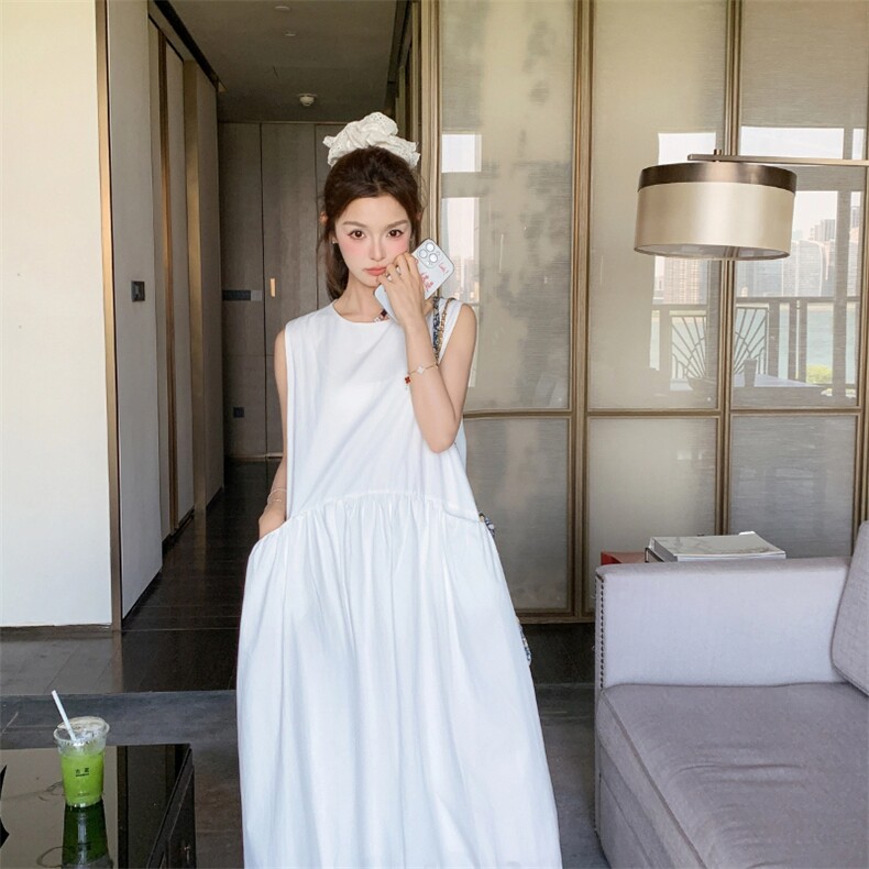 韩系小个子超好看高级感女夏2025新款爆款显瘦白色无袖背心连衣裙,女装连衣裙,2D080