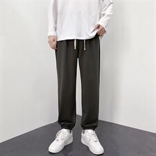 深灰色