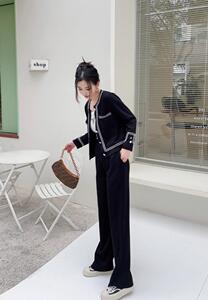 2023年小香套裙,其它,贻思茗