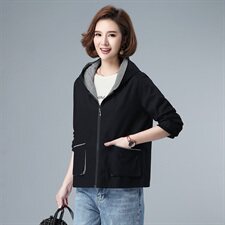 女士纯棉短款外套2021春秋季新款韩版时尚连帽拉链全棉上衣妈妈装，女装短外套，伊满意