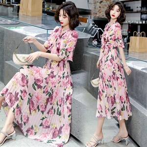 专柜4390元 品牌折扣女装春夏新款桑蚕丝连衣裙 欧9140P图片