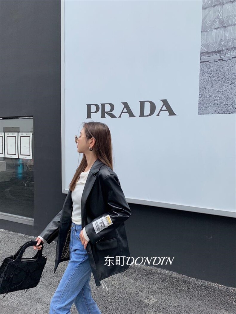 现货BF贴标pu皮西装高腰微喇牛仔裤羊毛针织衫，女装西装，东町