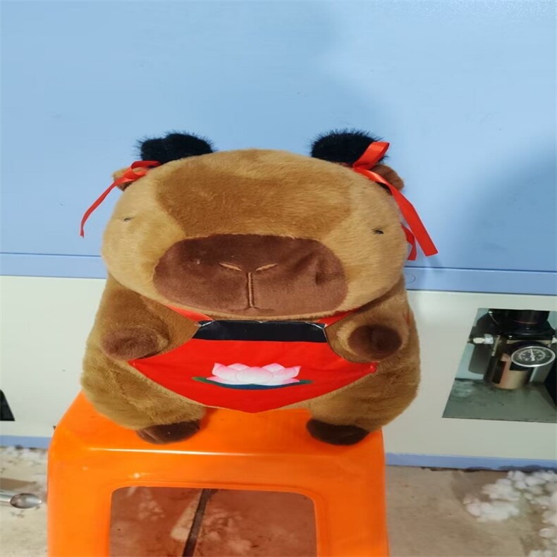 哪吒水豚，旭旭毛绒玩具厂