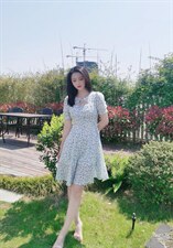 夏季新款碎花连衣裙，女装连衣裙，YO\VLF雅洛菲