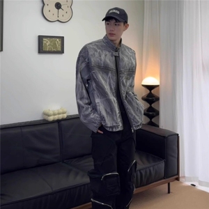 美式高街水洗做旧涂鸦印花牛仔外套男春秋季宽松破坏感机车夹克男图片