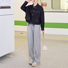 牛仔外套女春秋短款2025年新款设计感休闲宽松立领夹克小个子上衣，女装套装/套裙，美拉德工厂直营店