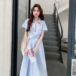 浅蓝色连衣裙女2025夏季新款韩系学院风通勤减龄显瘦高腰衬衫长裙图片