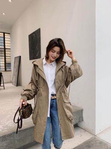 2021款春装欧版风衣，女装风衣，柚格