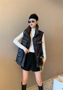 羽绒马甲，90绒，俩码三个色图片