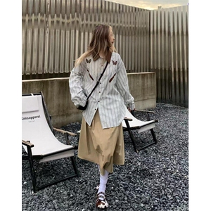 春秋复古休闲撞色领学院风条纹蝴蝶长袖衬衫上衣女潮 CM156图片