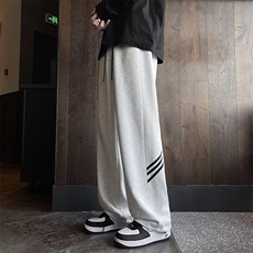 灰色