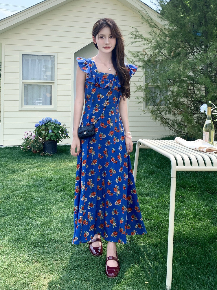 时髦前后两穿碎花小飞袖连衣裙女2025夏季休闲蓝色荷叶边拼接长裙,女装连衣裙,千寻