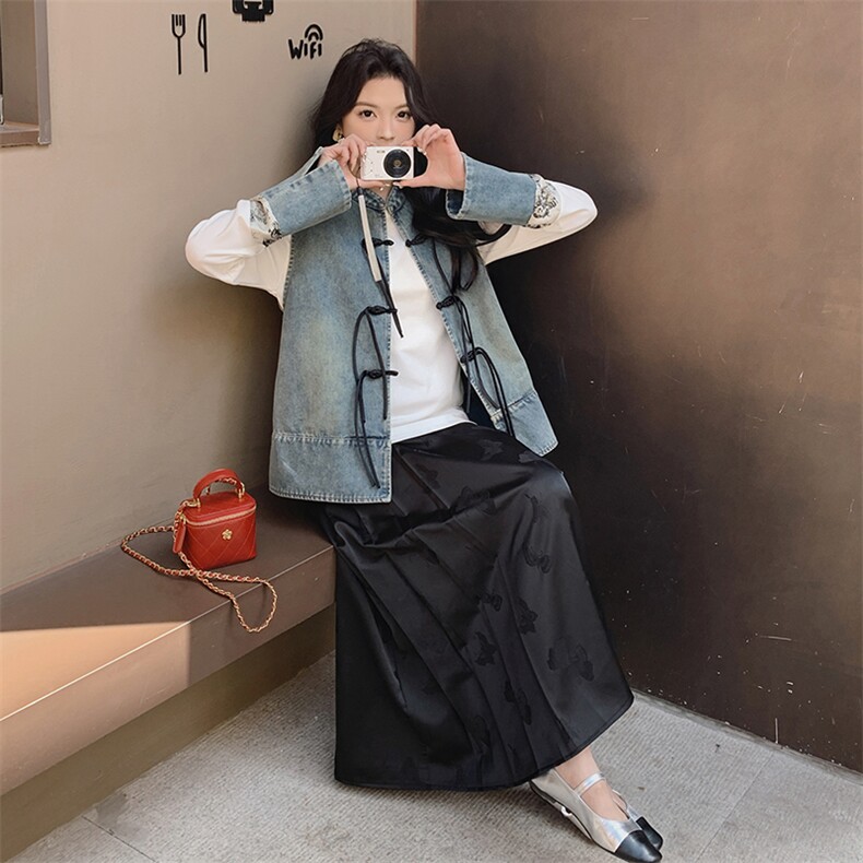 国风盘扣新中式牛仔马甲女2025春新款气质复古衬衫马夹,女装短外套,浙宝220