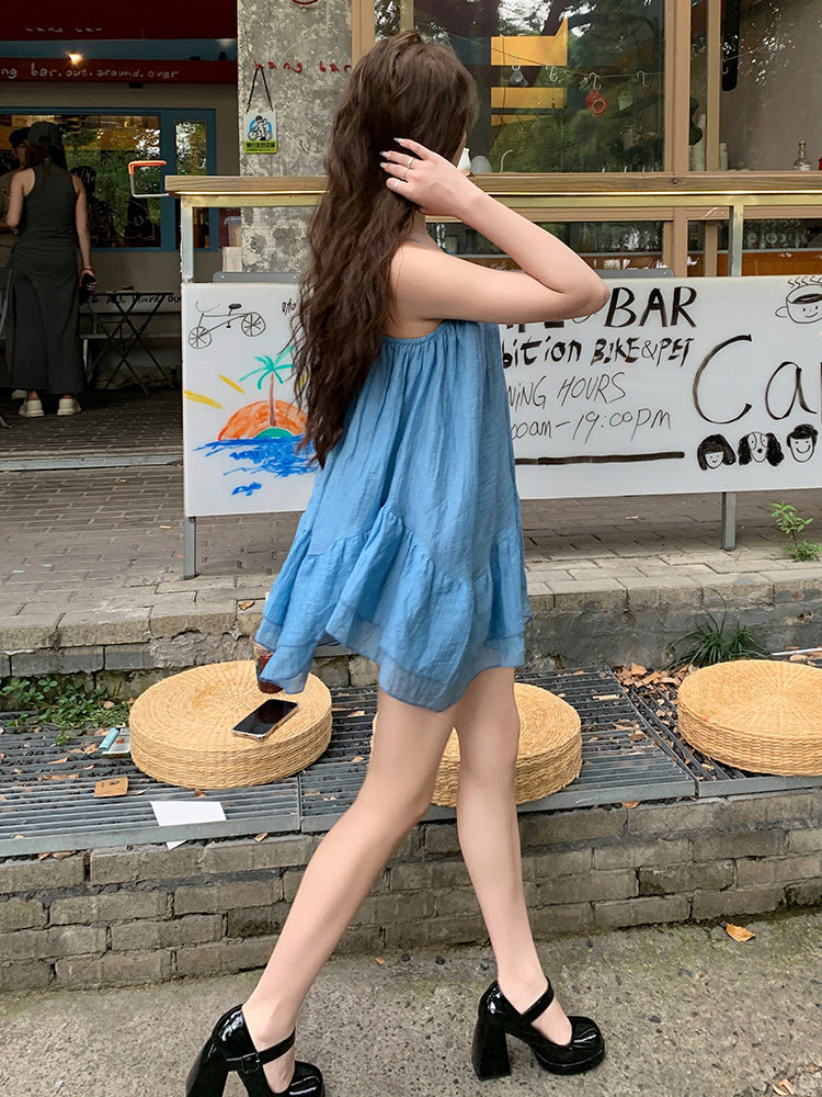 海边旅游新款女装绝美度假海岛沙滩法式吊带裙,商品下架区,网红馆