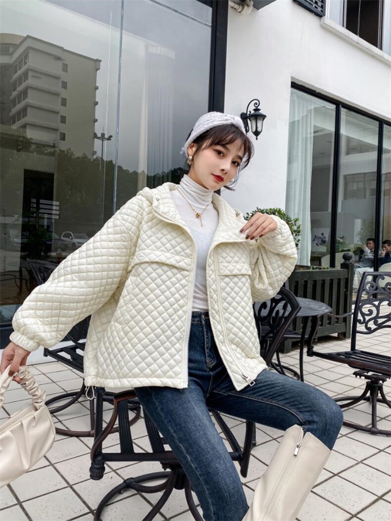 新款羽绒服，衣，女装羽绒服，恩百熙