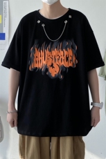 黑色