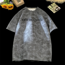 深灰色