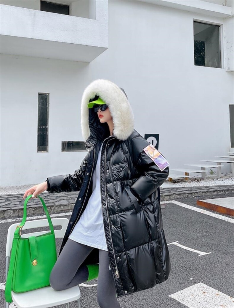 伊菲琳娜2021年高品质新品大毛领羽绒服，女装羽绒服，R2