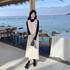 米白色