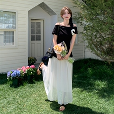 法式纯欲风高级感假两件连衣裙女2025夏季新款露肩掐腰黑白长裙子，女装连衣裙，浙宝220A