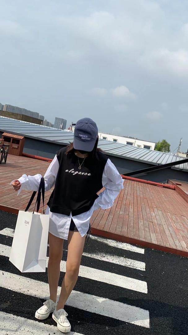 字母刺绣假两件卫衣，女装卫衣/绒衫，Q.P