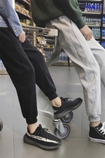 深灰色