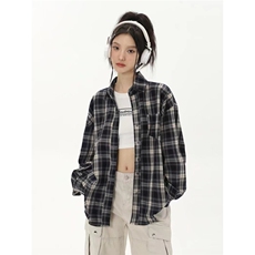 藏青色