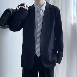 轻熟商务垫肩小西服男士设计感痞帅上衣宽松潮流韩版休闲西装外套图片