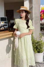 现货。2023年清新优雅浪漫修身显瘦束腰提花连衣裙，女装连衣裙，艾仟回(原伊仟回)