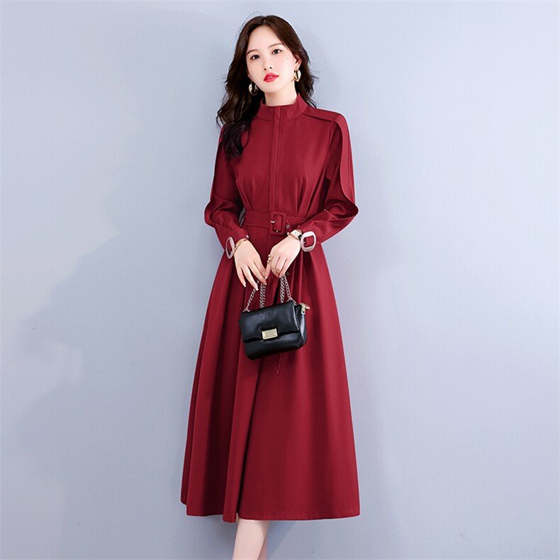 轻奢长袖风衣式连衣裙女春秋2023新款收腰显瘦复古气质女神范裙子,女装风衣,韩美纤衣