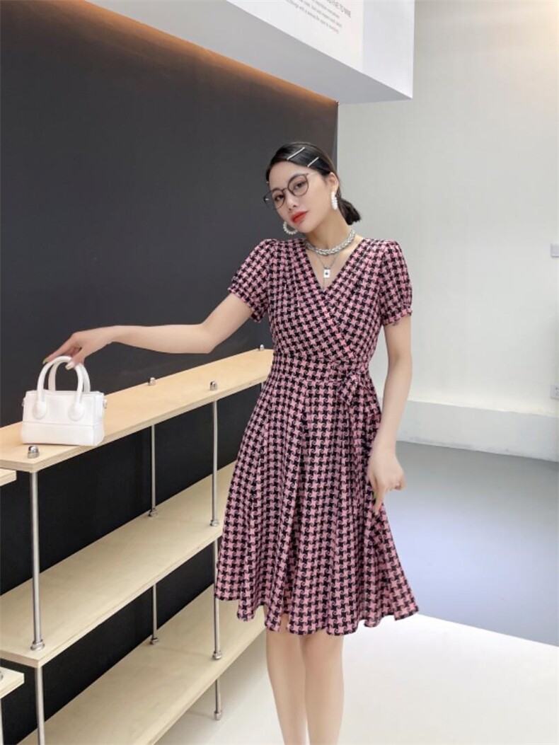 碎花连衣裙，女装连衣裙，芭丽名媛