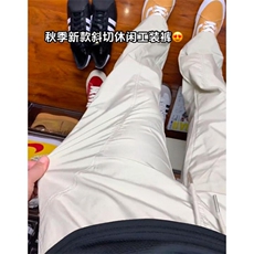 米白色软壳冲锋裤男款暴雨级防水弯刀工装裤子直筒修身斜切休闲裤，男装休闲裤，电商A086-1