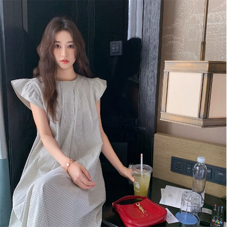 韩版小个子宽松显瘦飞飞袖茶歇裙2025年夏季减龄高级感独特连衣裙,女装连衣裙,2D080