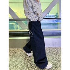蓝色