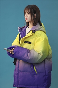 XZ-230-1MY53冬款中性风宽松简约扎染渐变休闲连帽棉服P128控158图片
