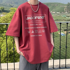 酒红色
