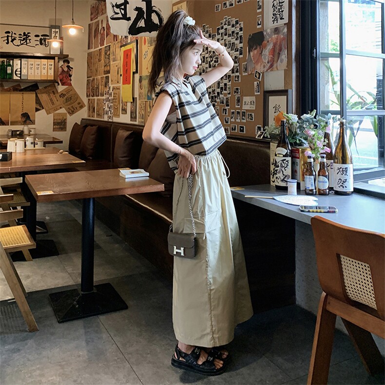韩系休闲工装套装裙女夏季2025年新款卡其色条纹上衣半身裙两件套,女装套装/套裙,维壹