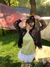 舞动蕾丝防晒衬衫，女装衬衫，Queena PHoebe