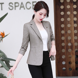 小西装外套女2025春秋季新款气质显瘦短款小个子修身百搭西服上衣图片