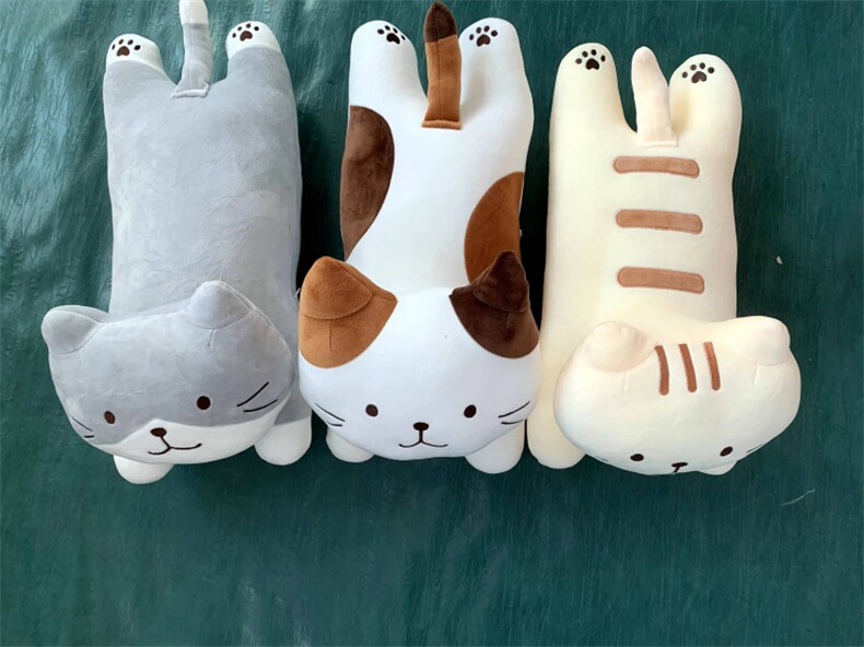 趴猫，峰岚毛绒玩具厂