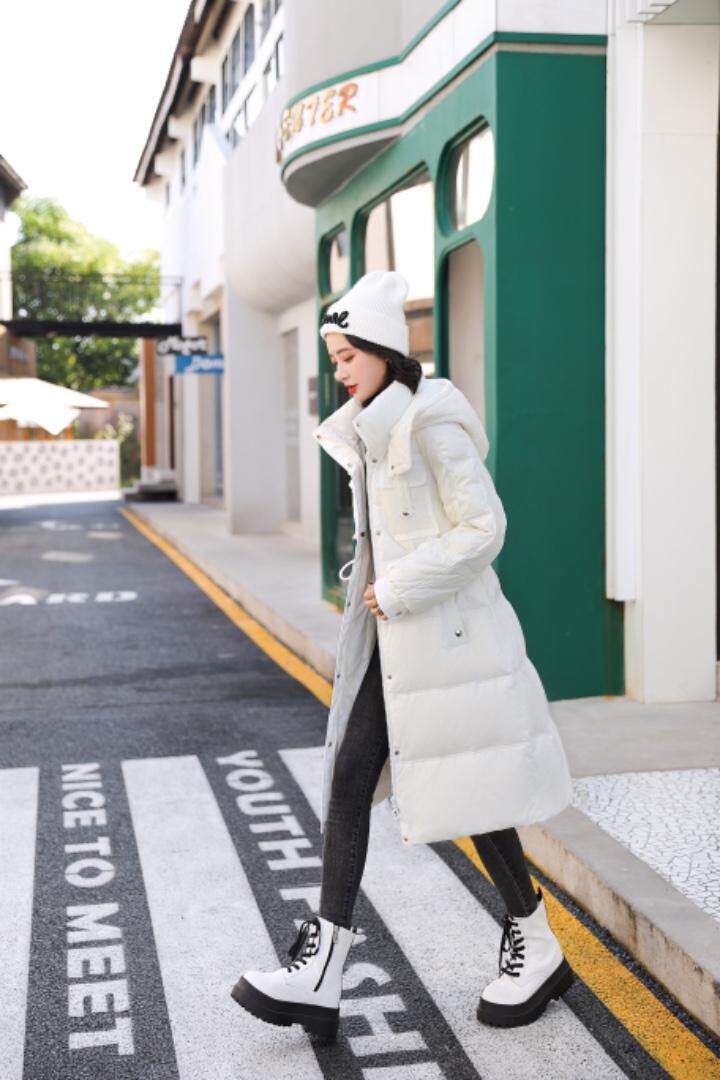 新款羽绒服，女装羽绒服，伊越