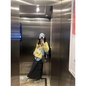 秋冬季韩版慵懒穿搭一整套毛绒小狗提花圆领毛衣叠穿图片