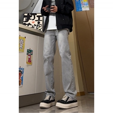 灰色