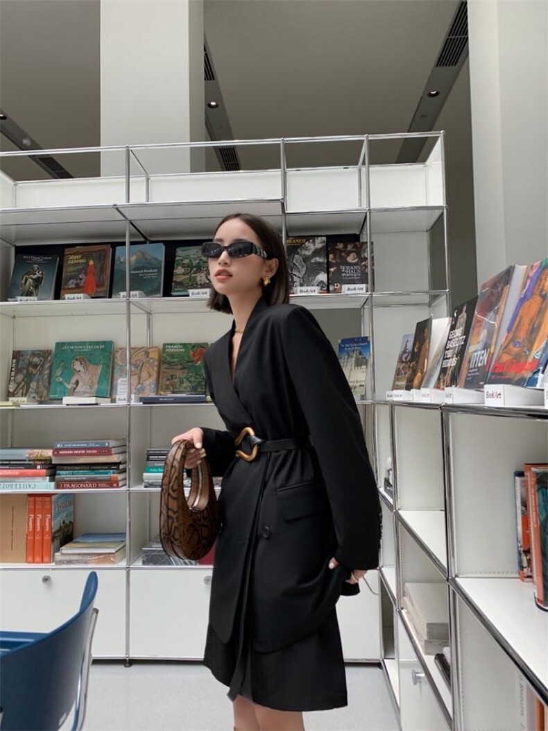 早春新品高级复古可拆卸领西装外套，女装西装，AUDREY WANG