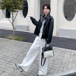 高级感格纹拼接黑色皮衣外套女春秋2025新款爆款巨好看PU夹克气质图片