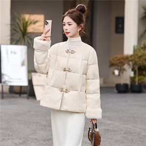 新中式羽绒服女冬季2025新款高级感气质减龄百搭毛绒拼接外套图片